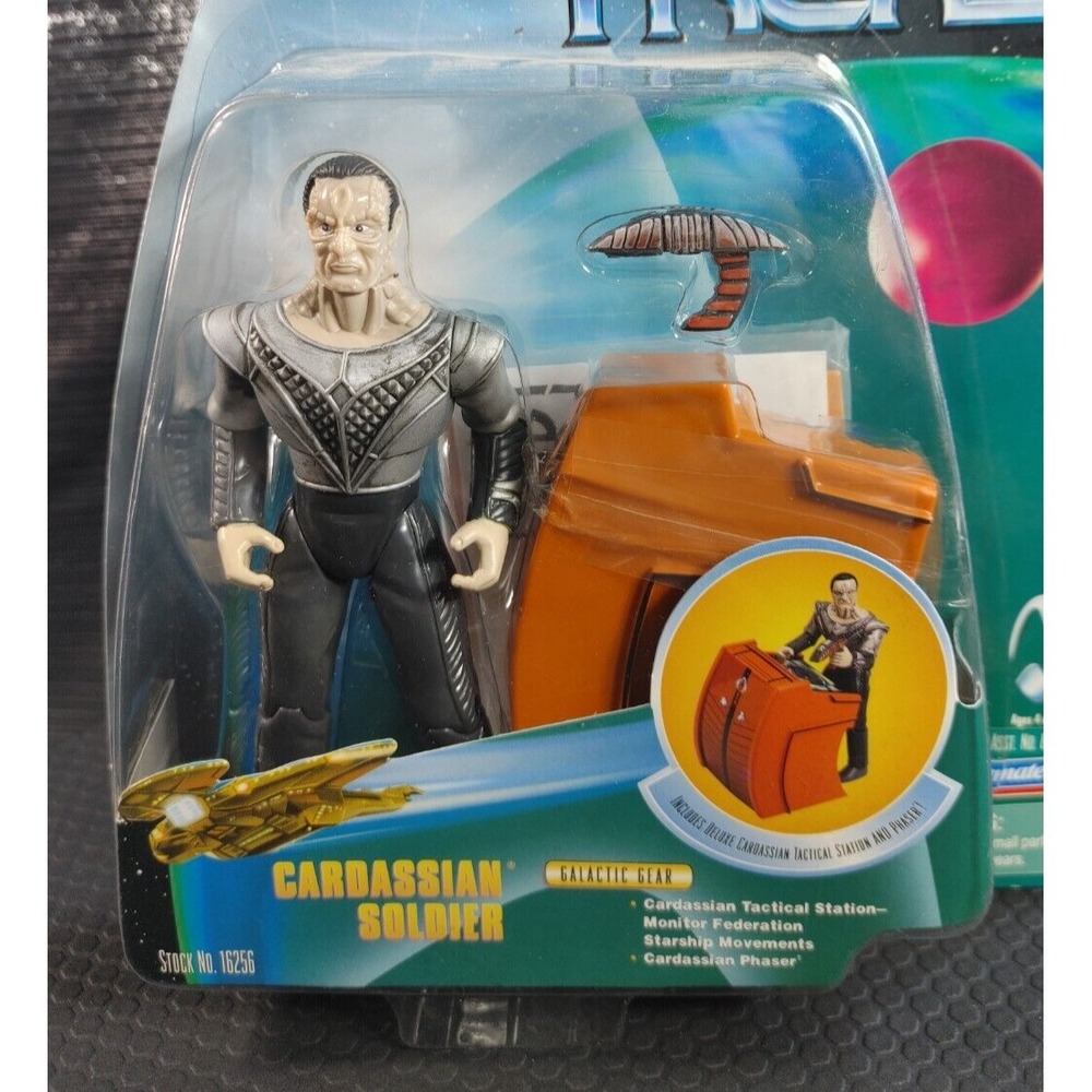 1997 Playmates Star Trek Captain Beverly Picard Cardassian Soldier Action Figure - Picture 6 of 6